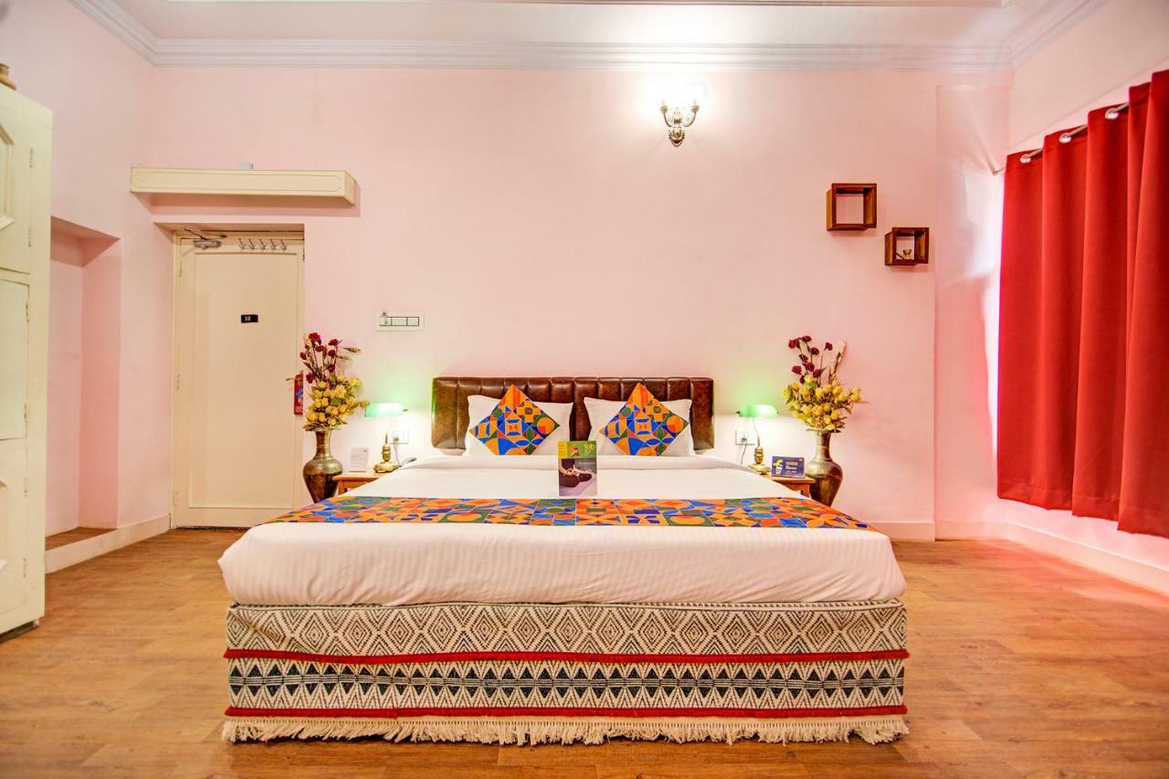 Hotel Pink Palace Divisione di Divisione di Jaipur Esterno foto
