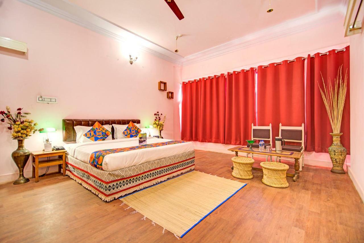 Hotel Pink Palace Divisione di Divisione di Jaipur Esterno foto